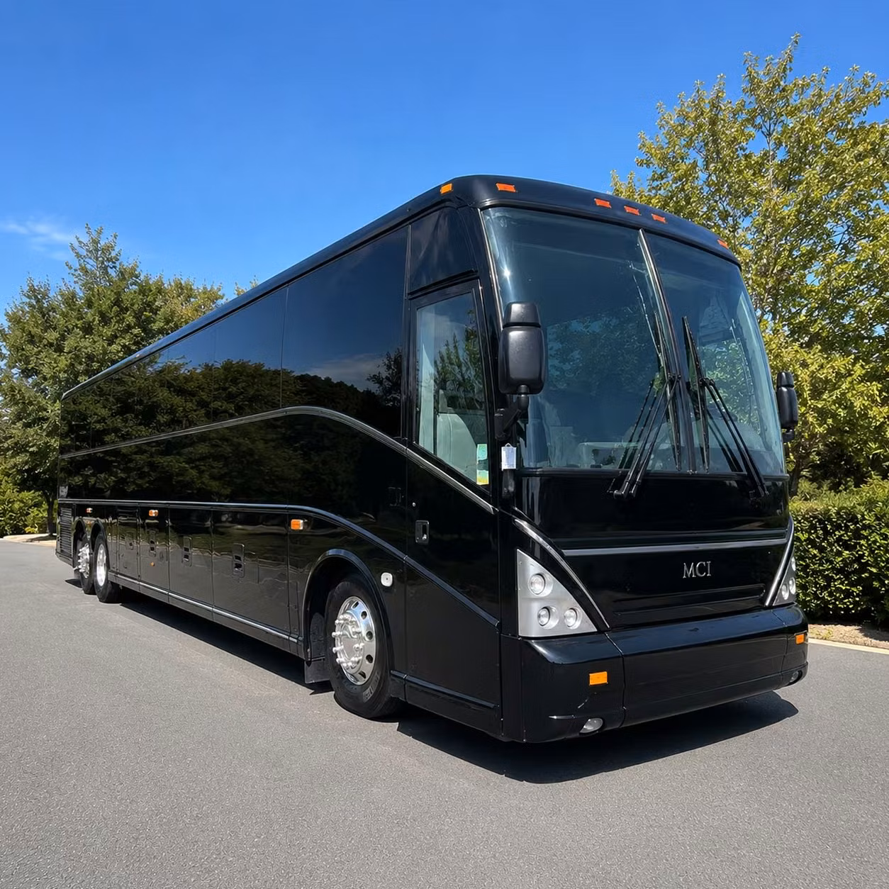 corporate event shuttle services and employee transportation in knoxville