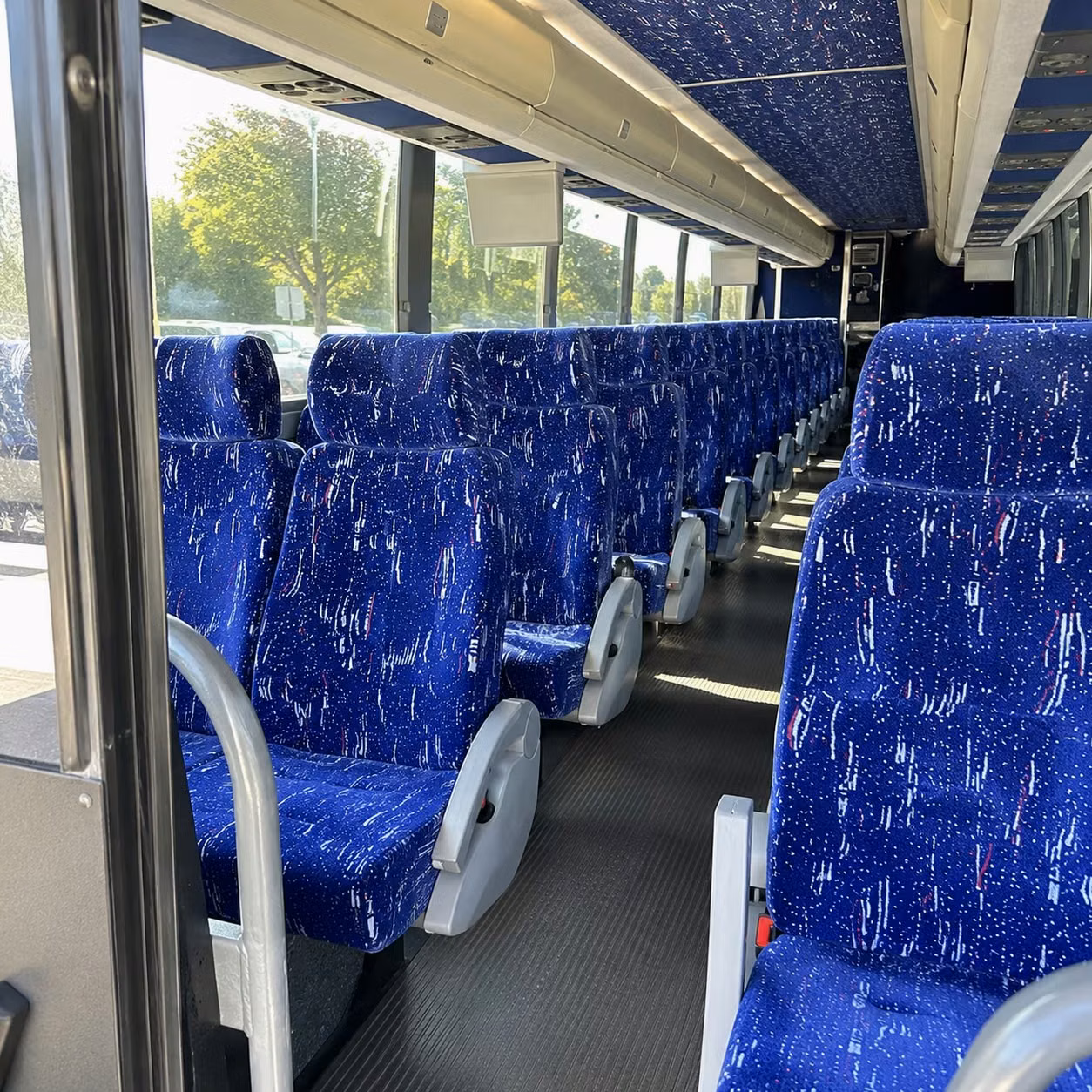 knoxville charter bus interior