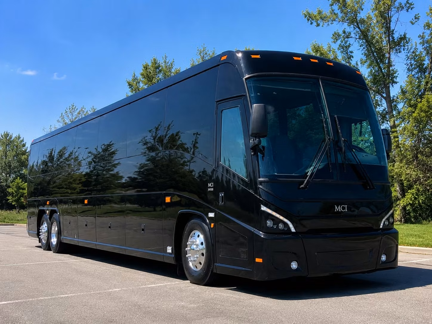 minibus rentals in knoxville keep smaller prom groups together all night long