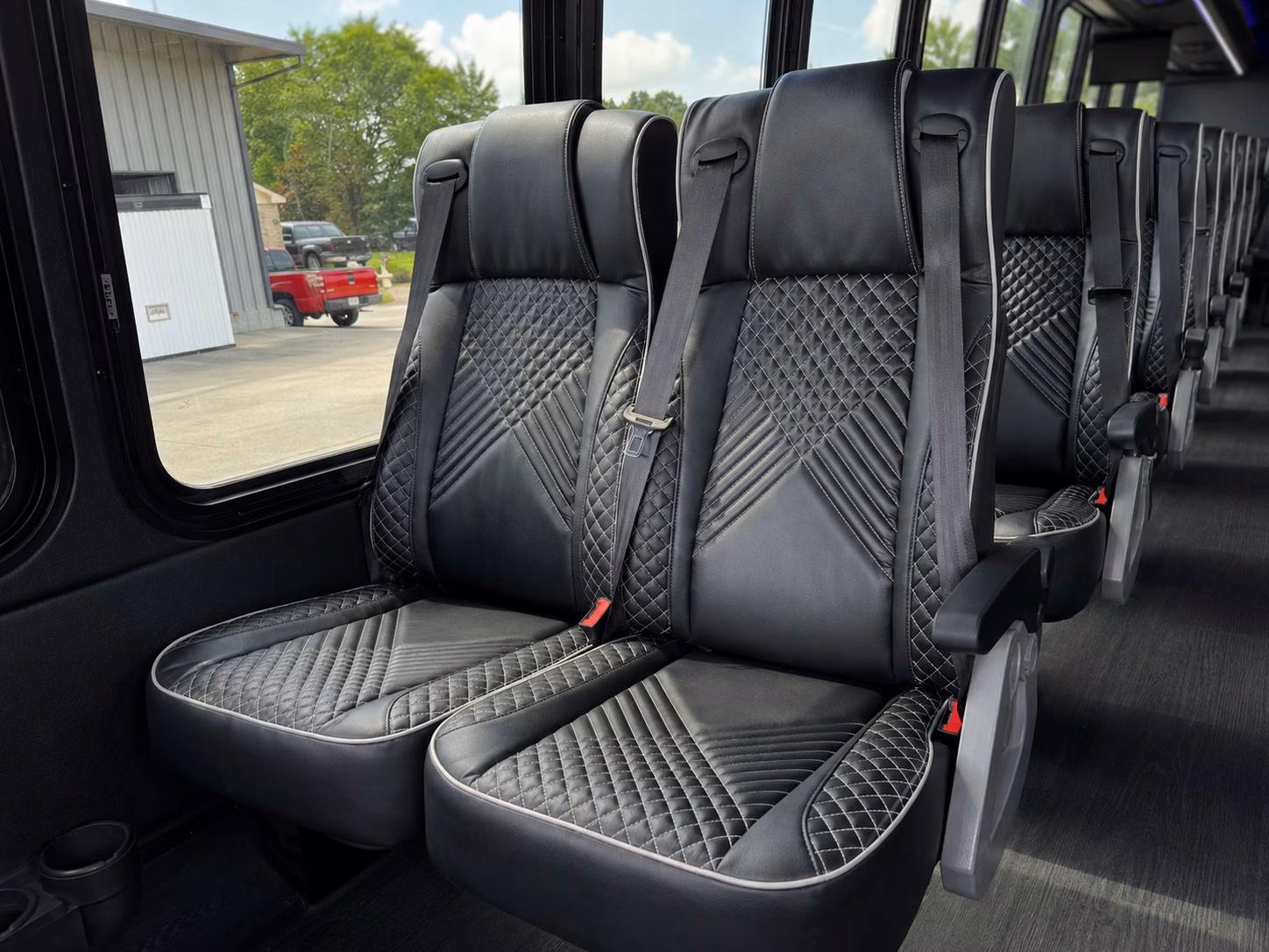you can find and book sporting event transportation in knoxville and any nearby city